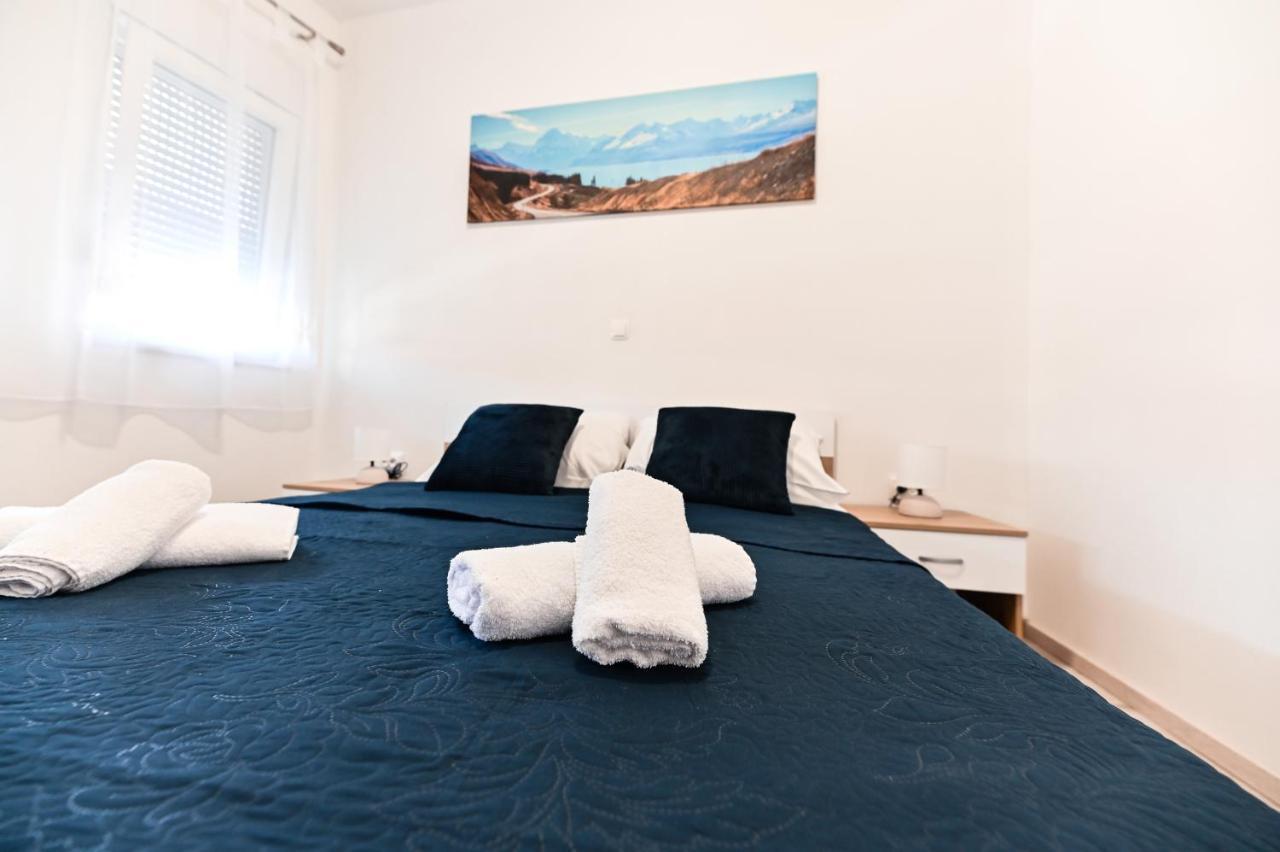 Mena Apartment Bibinje